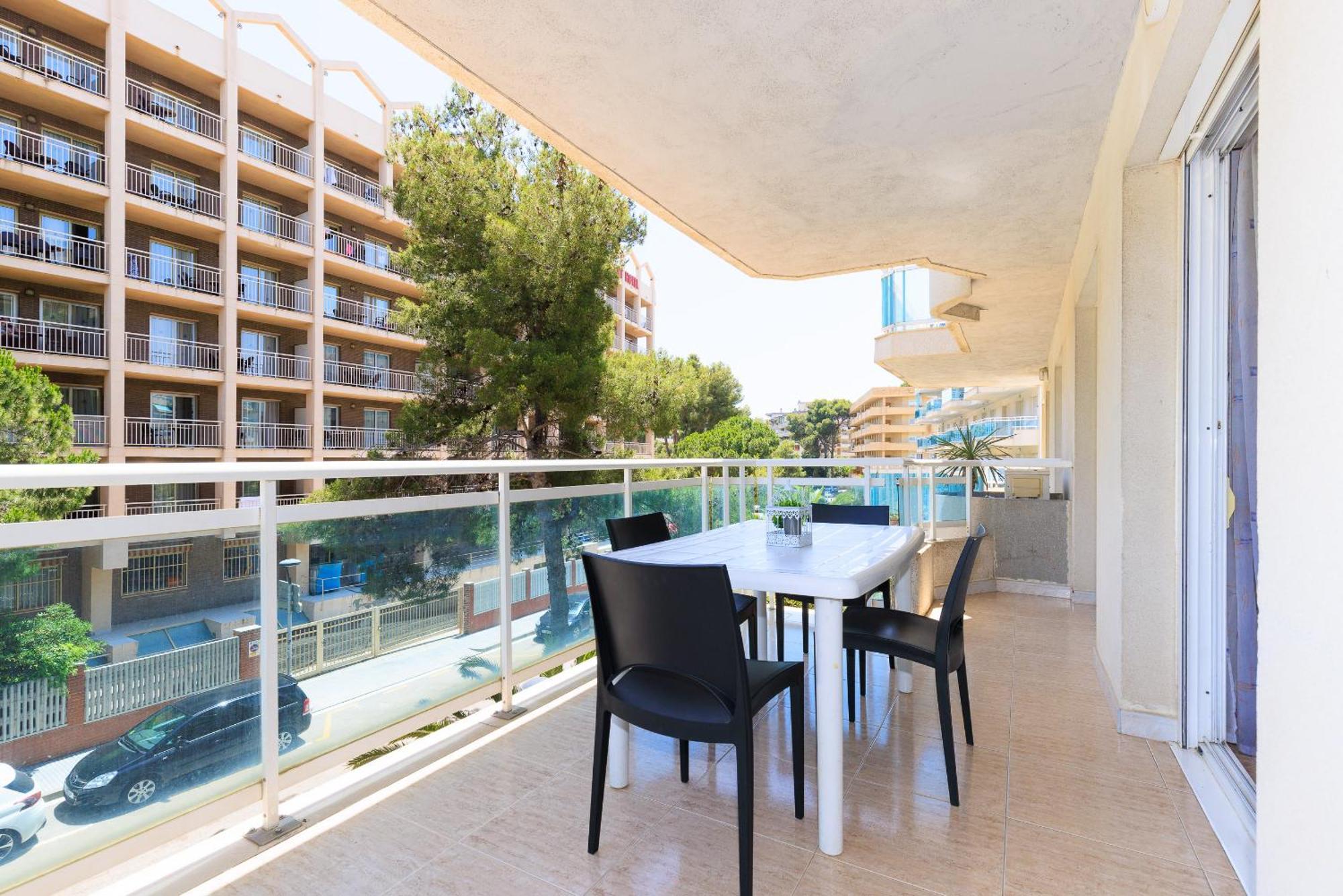 Rentalmar Families Larimar Salou Esterno foto