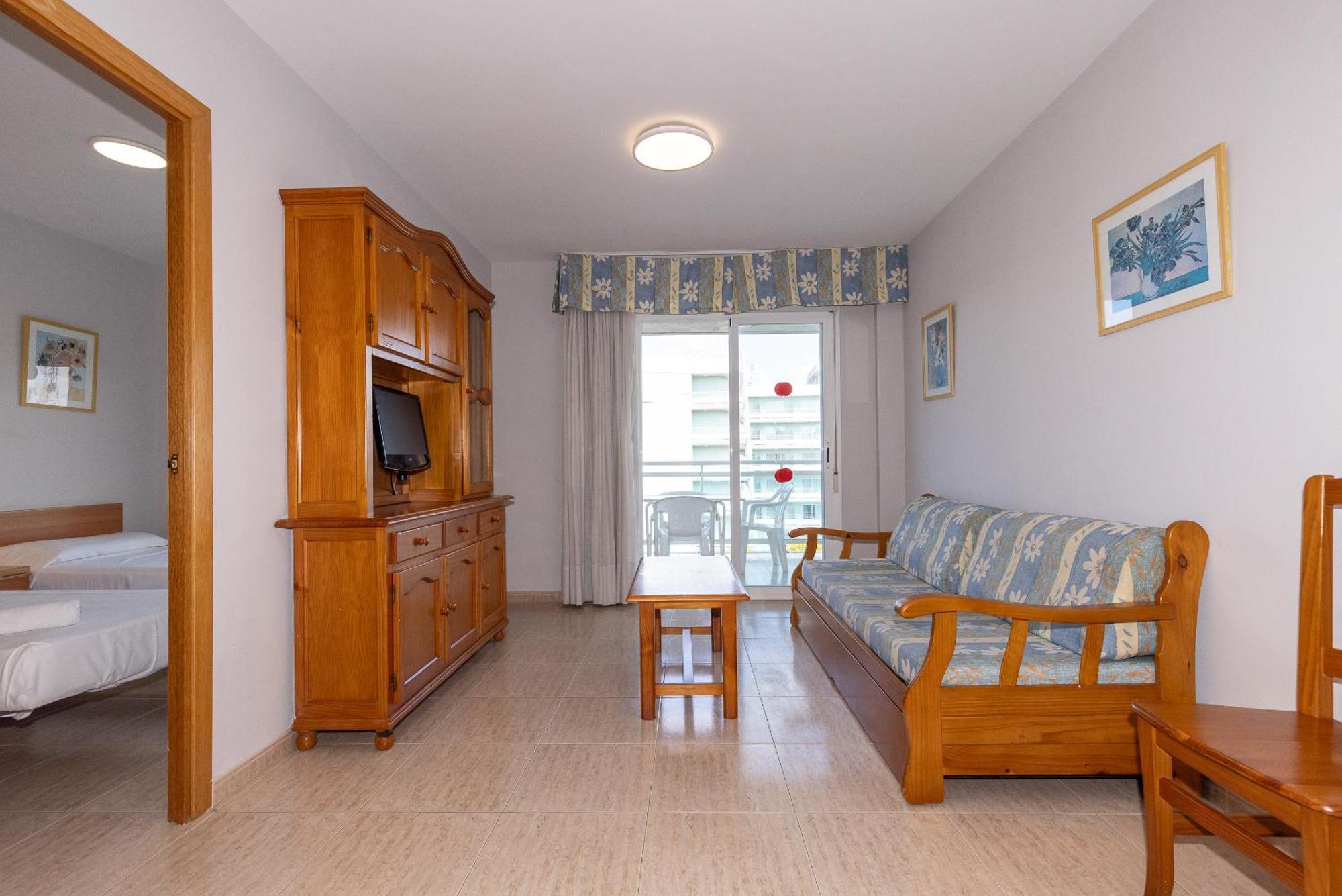 Rentalmar Families Larimar Salou Esterno foto
