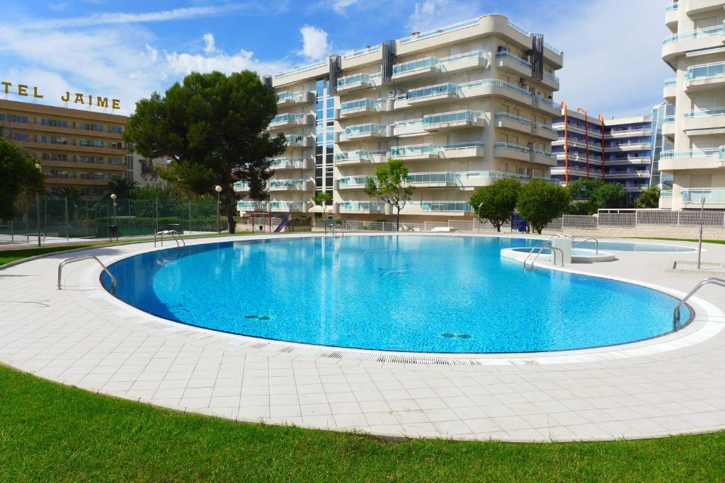 Rentalmar Families Larimar Salou Esterno foto